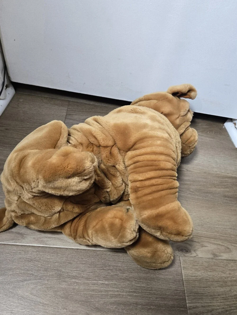 FAO Schwarz Brown Shar Pei Big Puppy Dog Huge Life Like 20